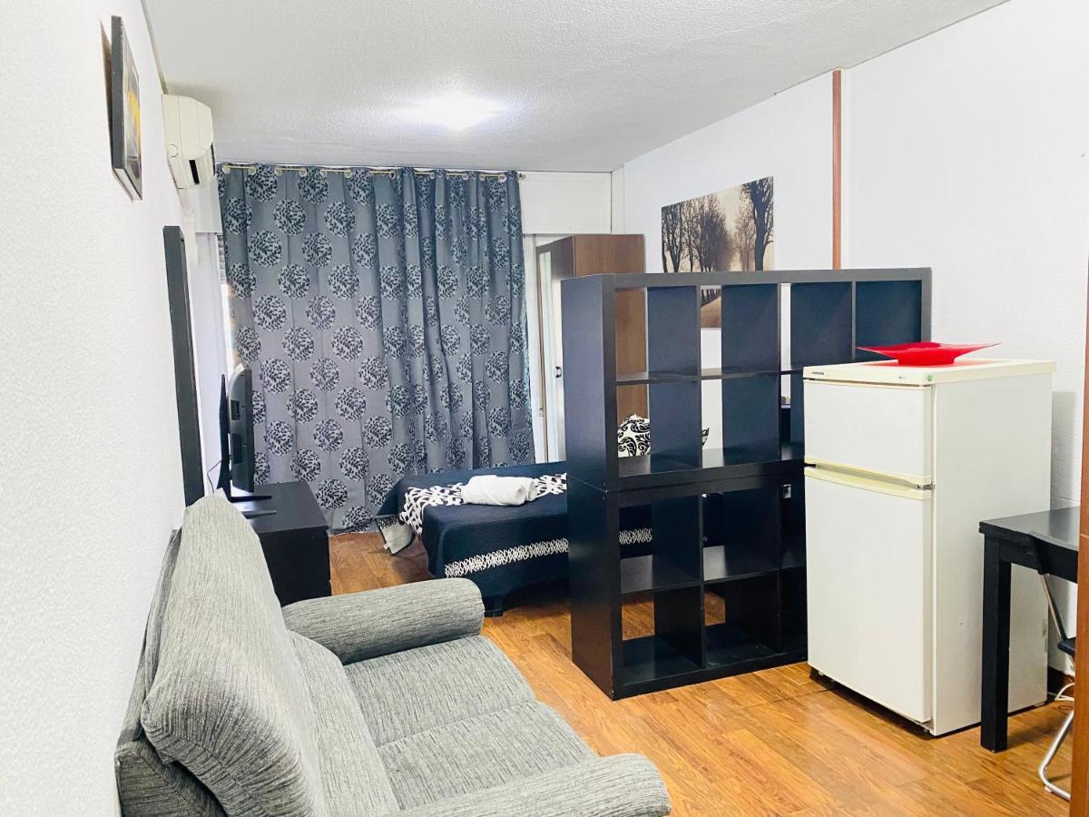 Estudio Doble Con Balcon En Madrid Centro Ngoại thất bức ảnh
