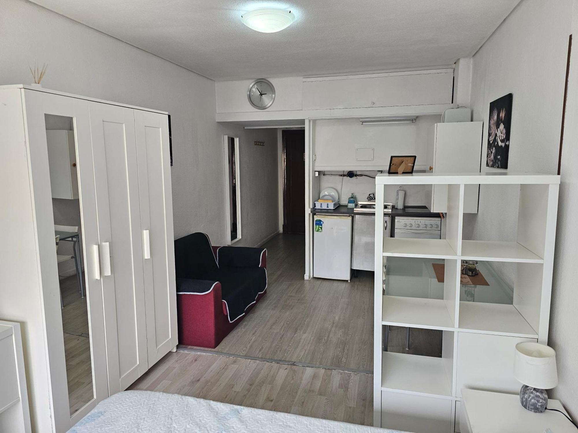Estudio Doble Con Balcon En Madrid Centro Ngoại thất bức ảnh